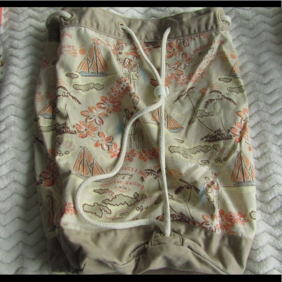 Old Navy Beach BackPack With Pocket - Picture 8 of 8